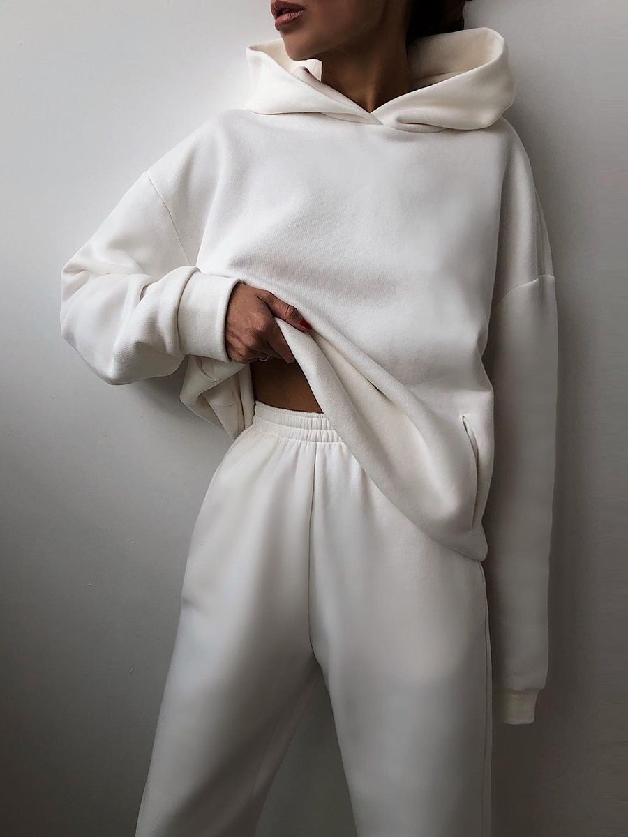 Ensemble de survêtement femme décontracté à capuche, deux pièces (sweat à capuche et pantalon).