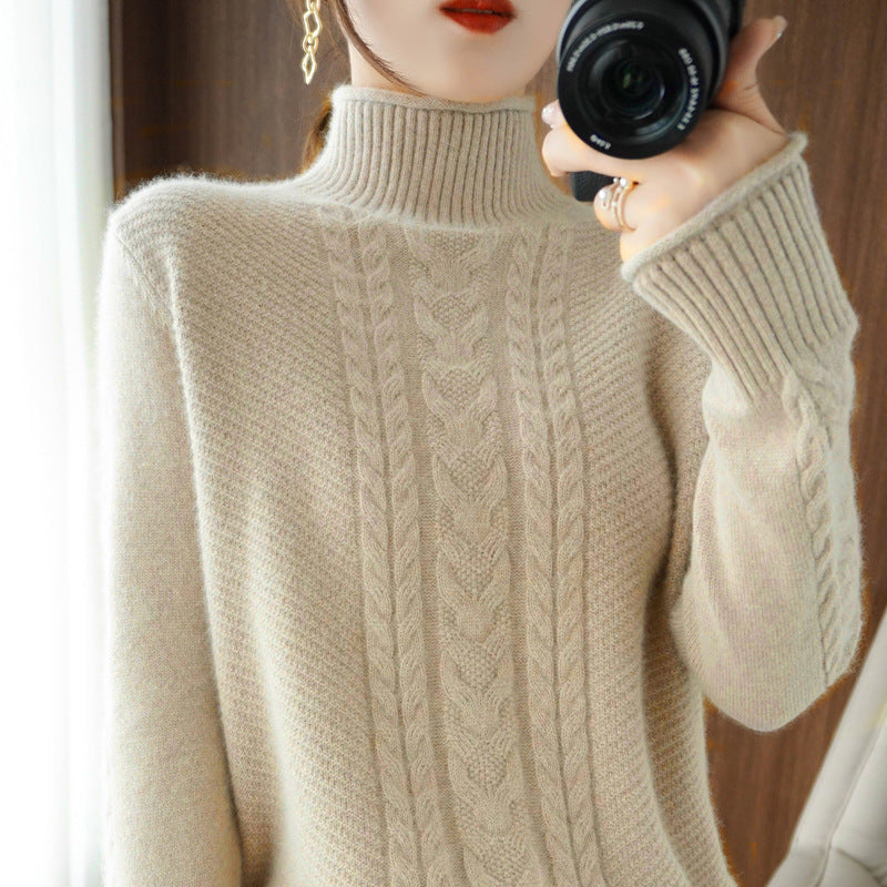 Pull femme à col semi-montant avec maille torsadée et design épaissi