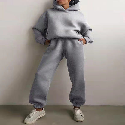 Ensemble de survêtement femme décontracté à capuche, deux pièces (sweat à capuche et pantalon).