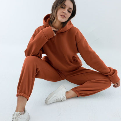 Ensemble de survêtement femme décontracté à capuche, deux pièces (sweat à capuche et pantalon).
